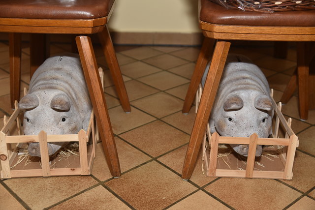 Solche Sparschweine waren auch unter den Preisen.