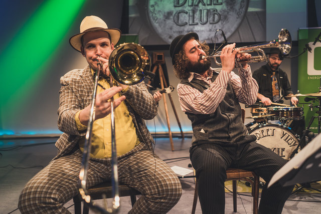 Bandleader A. Ladányi (r.) sorgte für beste Jazz-Musik. | Foto: reithofer-media.com