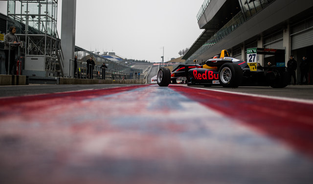 Daniel Ticktum eröffnet die Saison am Red Bull Ring. Foto: RB/Pastanella