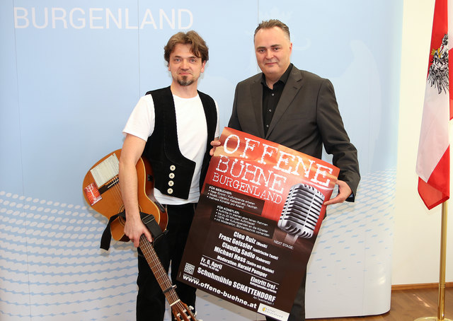 Kulturlandesrat Mag. Hans Peter Doskozil und Initiator Harald Pomper präsentierten die „Offene Bühne Burgenland“ 2018. | Foto: BLMS