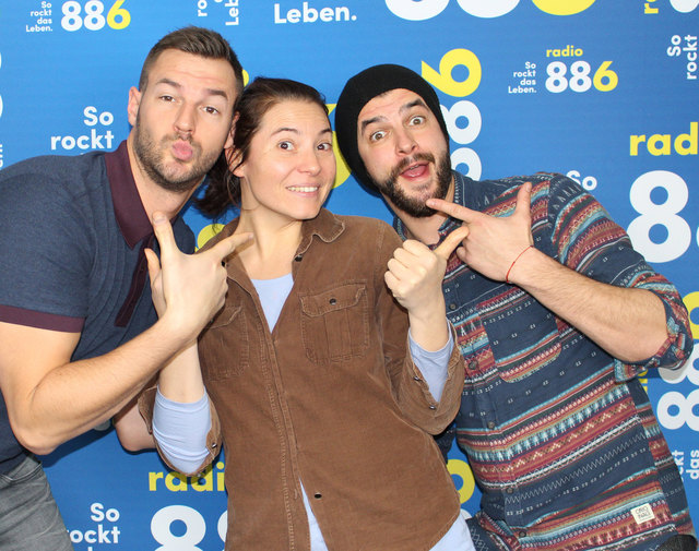 Promis wie die Chartstürmer Pizzera&Jaus werden am Osterwochenende ihre Lieblingslieder auf radio 88.6 präsentieren
