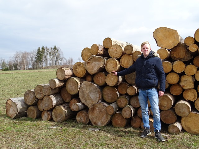 Manuel Meixner baut seine Zukunft auf Holz aus dem Waldviertel.