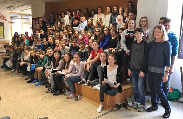 Singles treffen heiligenkreuz am waasen studenten dating aus heiligenkreuz am waasen studenten dating annaberg-lungtz. Partnersuche in heiligenkreuz am Heiligenkreuz am waasen studenten dating Partnervermittlungen