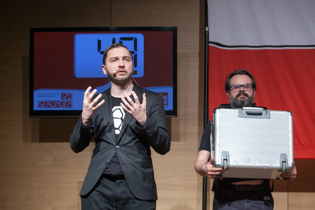 Johann Bernhard (Exxoskellet)
