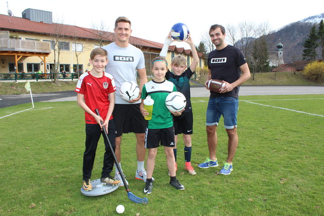 Marco Hufnagl (li.) und Niki Obermair (re.) haben ein tolles Programm für die Kids vorbereitet. Sport, Abenteuer und Spaß kommen dabei nicht zu kurz.