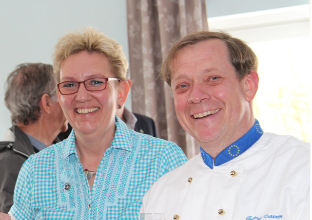 Gerhard und Christa Kraxner sind im Volksheim Köflach während der Veranstaltungen für die Kulinarik zuständig. | Foto: Genusshof Kraxner