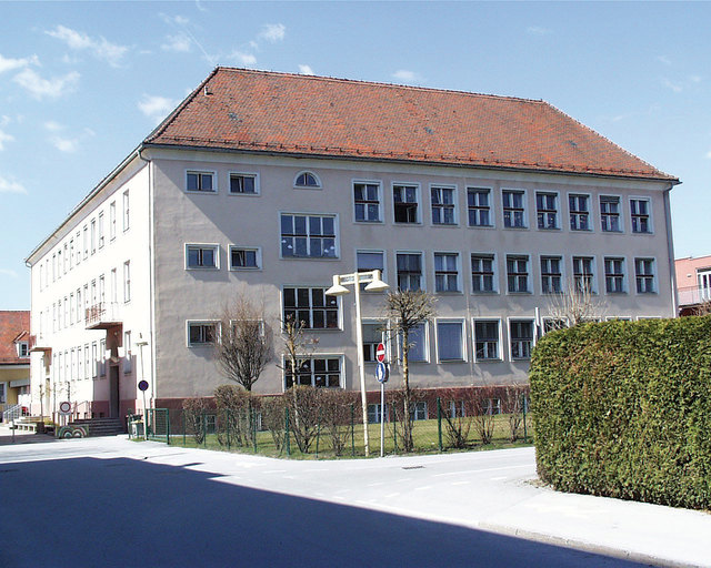 Die Volksschule Bärnbach wird heuer noch saniert, da werden 3,2 Millionen Euro investiert. | Foto: KK
