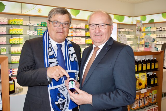 Apotheker Werner Luks und Karl Moser | Foto: Heinrich Winkler