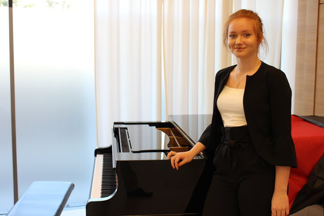 Sophie Schneider überzeugte mit Covers und einem selbstkomponierten Stück. | Foto: LMS Bad Ischl
