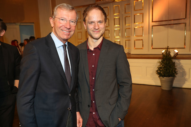 200 Jahre Stille NachtMozarteum SalzburgAuftaktveranstaltungFoto: Franz Neumayr     7.4.2018Im Bild Wilfried Haslauer und Adrian Goiginger | Foto: Neumayr