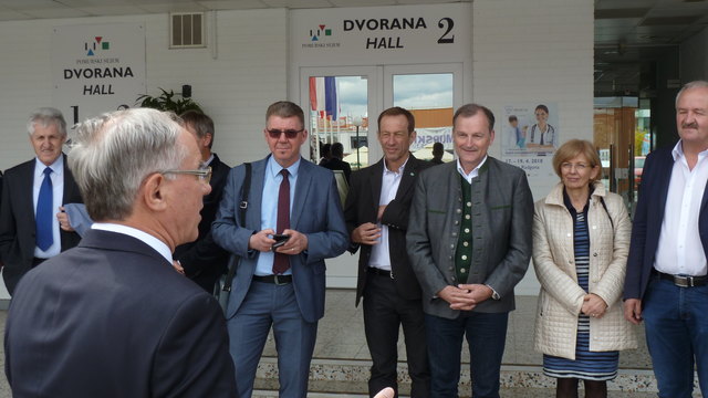 Messepräsident Janez Erjavec begrüßte Besucher aus Sowenien und aus dem Bezirk Südosteiermark am Messeareal.