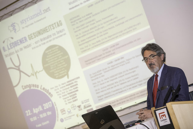 Walter Fuhrmann, Facharzt für Innere Medizin und Kardiologie, referiert beim Gesundheitstag. | Foto: www.klauspressberger.com