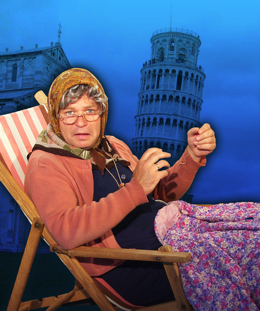 Gewinne 3x2 Tickets für “Urlaub in der Toskana” mit Markus Hirtler alias Ermi-Oma am 17.4.2018 im Komma.