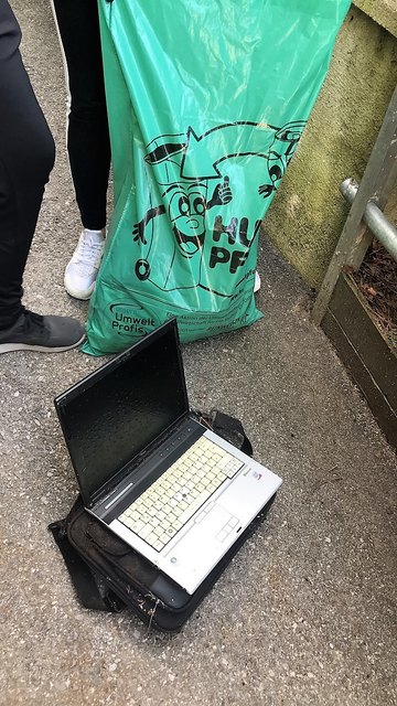 Auch ein Laptop inklusive Tasche wurden gefunden