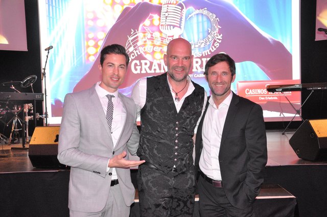 Hannes Markowitz (Casino Velden), Udo Wenders (war as Juror mit dabei) und WOCHE Kärnten Regionalleiter Daniel Klier (v. li.)