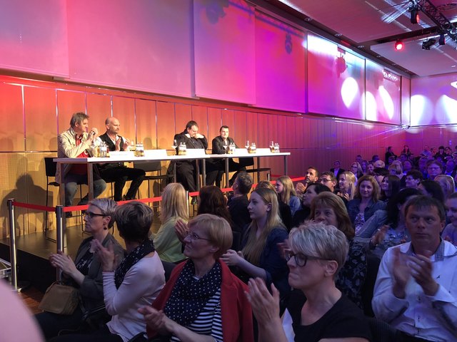 Die Jury im Hintergrund: Silvio Samoni, Udo Wenders, Josef "Pepi" Hirt, Andy Tichler