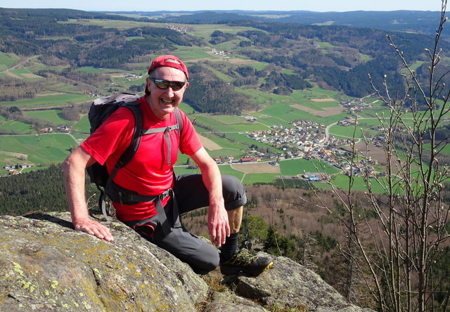 Top-Blick vom Kleinen Peilstein auf Laimbach