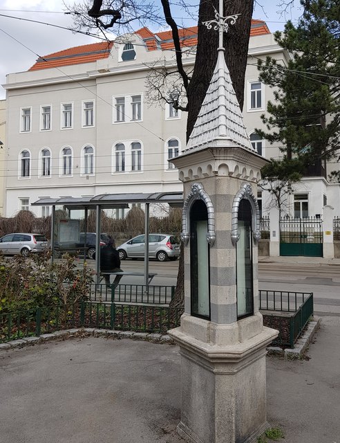 Hier finden Sie alle Beitrge von Maximilian Spitzauer aus Hietzing - auf Durch das Fest soll sich das Grtzel selbst kennenlernen. Neue Geschfte siedeln sich an, die Menschen ziehen aus allen Ecken Wiens in ihre neue Maximilian Spitzauer aus Hietzing - google-anahytic.com