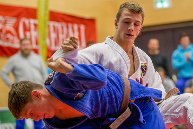 2.Bundesliga UJZ II gegen ESV Sanjindo Bischofshofen in Hellmonsoedt Jakob Wiesinger. | Foto: Foto: Christian Fidler