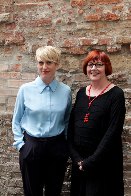 Die Organisatoren Valerie Besl und Christa Gürtler stellen künstlerische und gesellschaftliche Revolten in den Fokus. | Foto: Pamela Russmann
