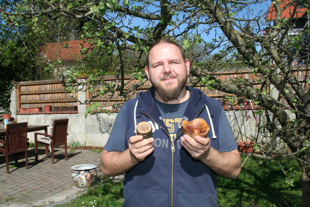 Künstler Bernhard Antes: Vom Holzstück zum Kunstwerk.