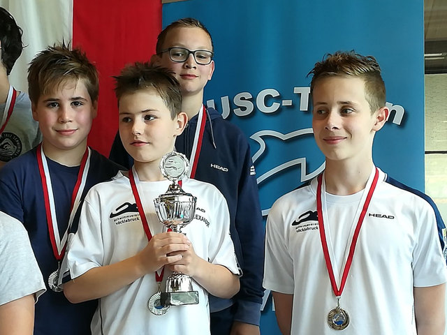 2. Platz für die Schülermannschaft des SVV, v. l. n. r.: Maximilian Marschall, Karl Alexander Fischereder, Anton Hainbucher und Marvin Zimmermann, fehlend: Silas Schneider