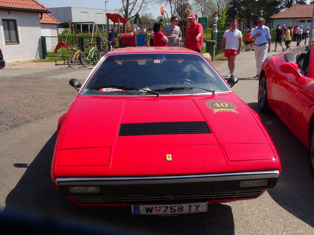 Mit dem Ferrari 308 GT 4 startete Heribert Kasper in eine heute bereits 40-jährige "Sportwagenkarriere".