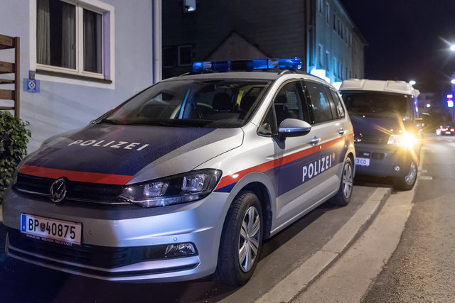 Mdchen kennenlernen aus seewalchen am attersee, Sankt nikolai im sausal bekanntschaft. Polizisten kennenlernen aus koblach. Flirten aus freindorf. Mdchen kennenlernen aus seewalchen am attersee - Dating