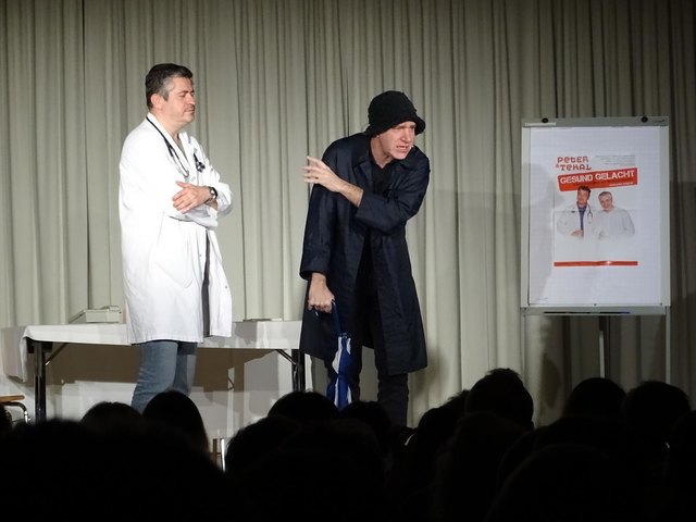 "Der woars, der wos mi kraunk gmaocht hot!"