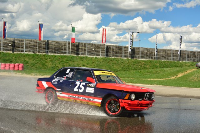 Roman Helm BMW - 2WD R1 - E21 325i | Foto: Daniel Klopf für school-of-drift