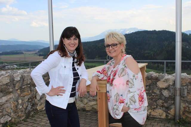 Margarita Messner-Fritzl und Ulrike Sauerschnig (von links)