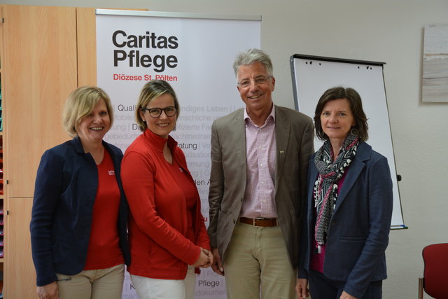 Für die Caritas im Einsatz in unserer Region: Andrea Reiter, Gabriele Zoufal, Johannes Hofmarcher und Gertraud Ehrgott.