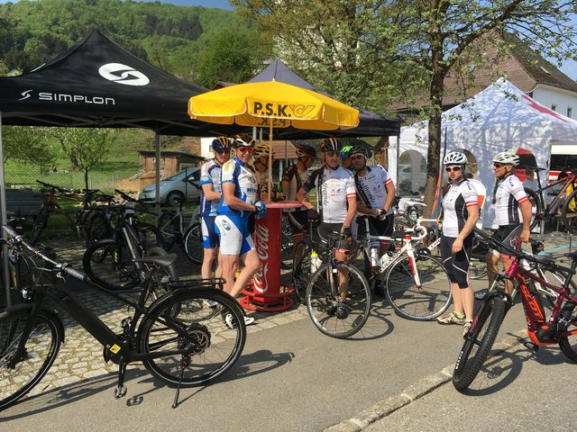 Rast der Radfreunde Haibach bei Rad Total im Donautal/Besuch bei Schirmherrn Peter Plöckinger