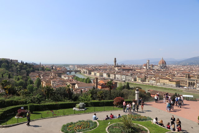 von hier oben hat man eine traumhafte Aussicht auf Florenz