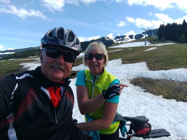 Hier am Aberg in Maria Alm Höhe Eberlalm am 24. April/18