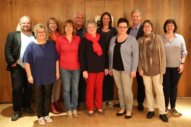 Hannes Schörghuber (Chorleiter), Manuela Schörghuber (Obmann-Stv.), Gerda Blumenschein (Kassierin-Stv.), Petra Schober (Kassierin), Reinhard Schörghuber (Archivar), Rosina Strasser (Revisorin), Evelyn Jäger (Archiv.-Stv.), Nadine Donner (Schriftf.-Stv.), Roland Wagner (Obmann), Sabine Wagner (Schriftführerin), Andrea Thiel (Revisorin)