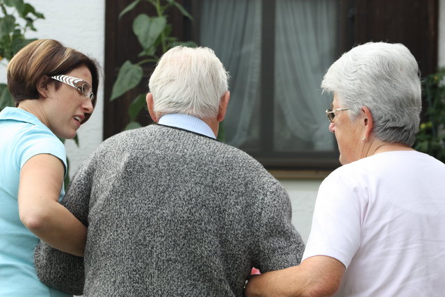 Die Caritas bietet in Kooperation mit dem KBW ein Seminar für Interessierte zum Thema Pflege an.