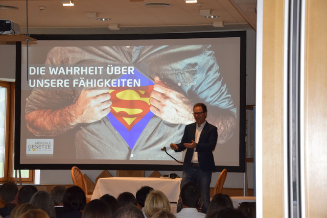 Mentaltrainer Manuel Horeth referierte über die oftmals unbekannte Macht des menschlichen Gehirns.
