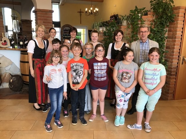 Das Thermenhotel PuchasPlus besuchten Schüler der Volksschule Stegersbach. | Foto: WK