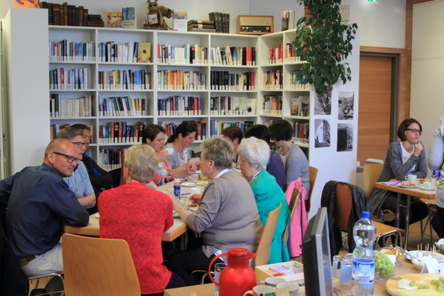 Viele Interessierte waren der Einladung des Büchereiteams gefolgt. | Foto: Bücherei Kals