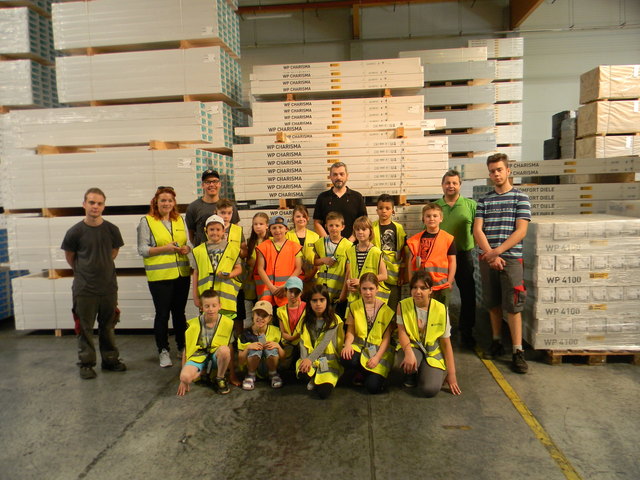 Die Firma Parkett Company besuchten Schüler der Volksschule Güssing. | Foto: WK