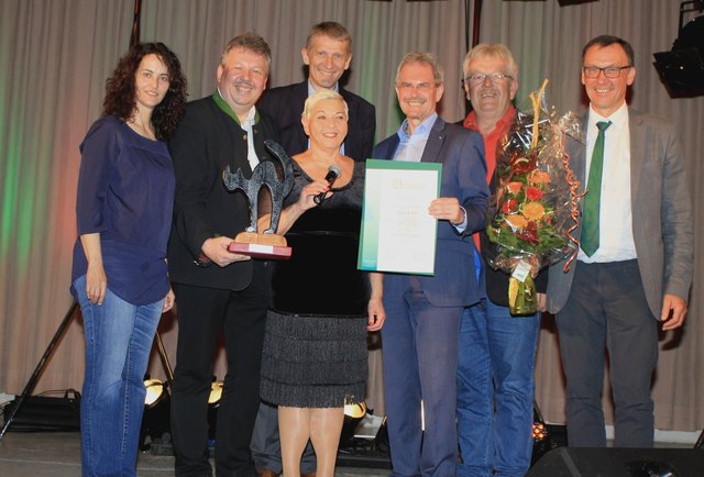 Gudrun Tindl-Habitzl, Bgm. Thomas Grießl, Josef Fürst, Jazz Gitti, Präs. Karl Wilfing, Hans-Peter Vodicka, Wolfgang Rieder.