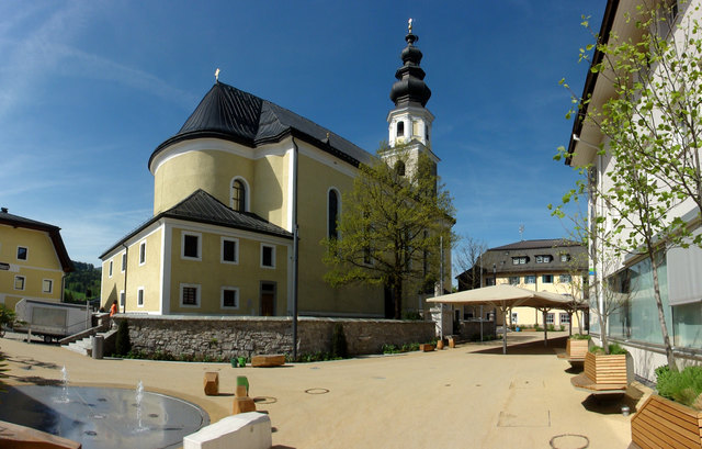 der neugestaltete Thalgauer Marktplatz ist schon zur Normalität geworden