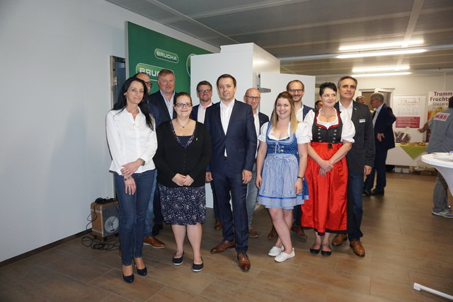 Das Team des Paneelherstellers Brucha lud zur Produktpräsentation mit feiner Kulinarik nach Großwilfersdorf.