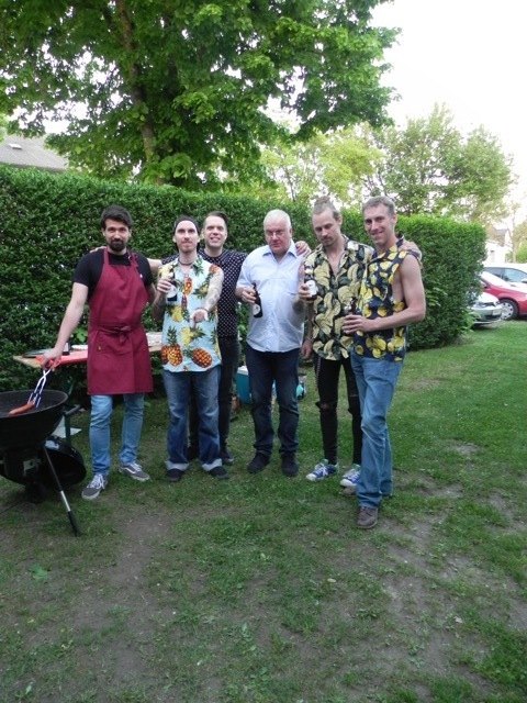 Auch dem Engel Mayr Trio mit Braumeister Peter Döllinger (Mitte) schmeckte das Kobersdorfer Schlossbräu.