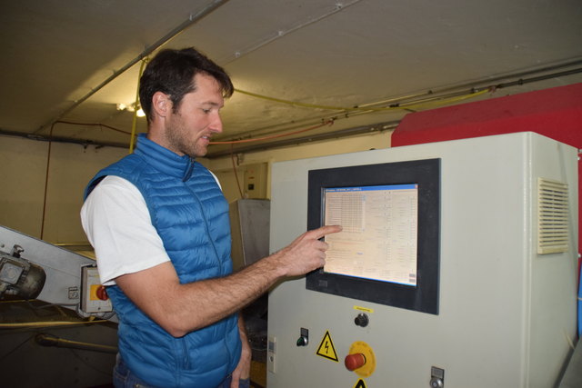 In der Sortieranlage werden die Sprossen computergesteuert sortiert | Foto: Mörth