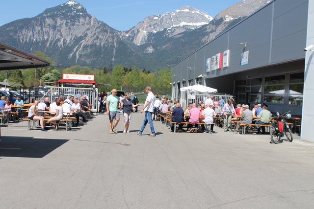 Zahlreiche Kunden kamen zum Autohaus Strasser. | Foto: Autohaus Strasser
