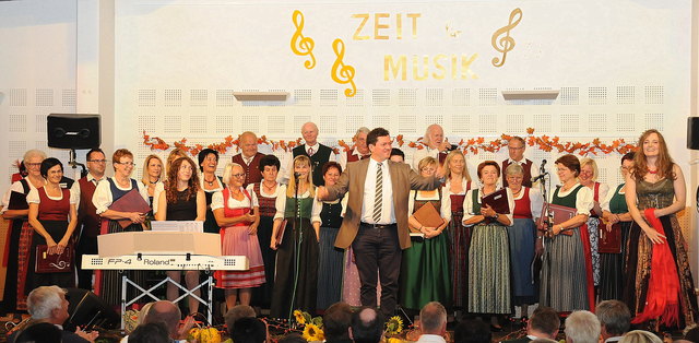 Unter dem Motto "Zeit für Musik" lädt der Gesangsverein Söchau zum Konzert am 26. Mai 2018 in den Kultursaal Söchau.