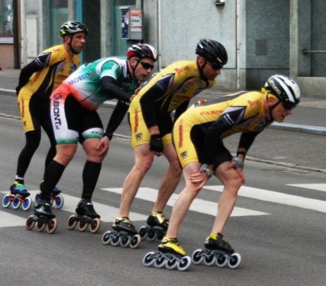 Die Speedskater vom ATUS Zeltweg positionierten sich beim Linzer Halbmarathon in der starken Verfolgergruppe.