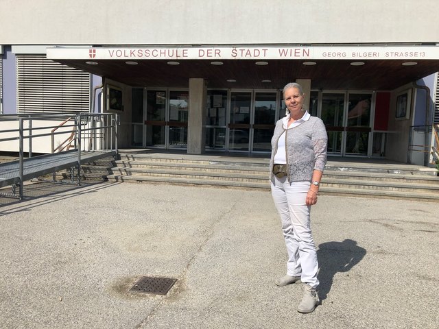 Direktorin Karin Kadoch ist stolz auf ihre Volksschule. "Bei uns werden Integration und ein nettes Miteinander gelebt."
